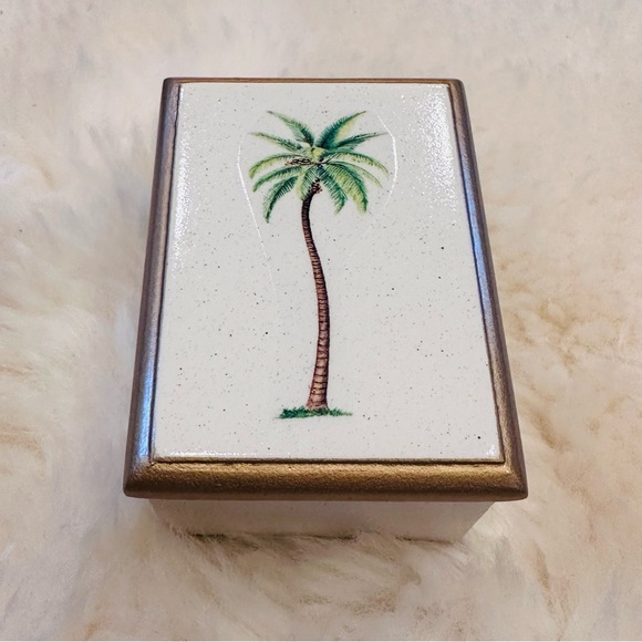 Halcyon Days Palm Tree Trinket Box - Picture 10 of 10